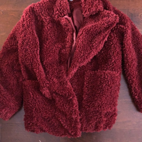 Very cute, high quality Sherpa jacket - Picture 3 of 4